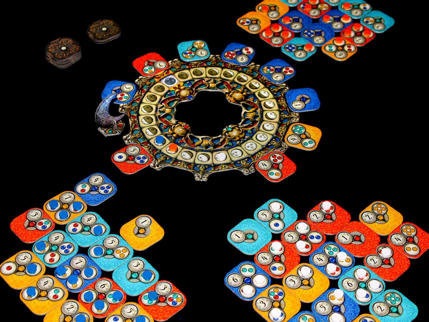 spielszene-nova-luna-bgg-pic5588487 Spielszene 'Can't Stop'